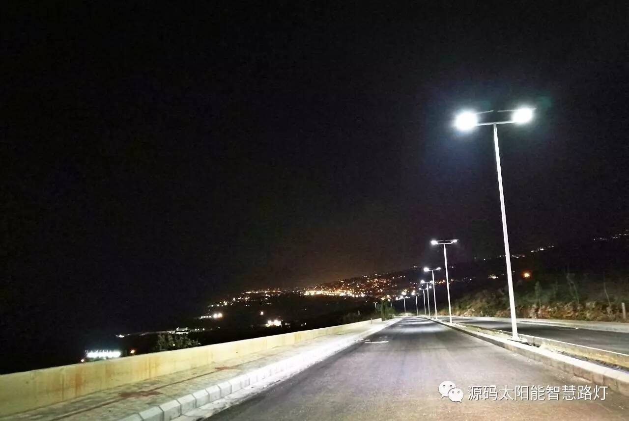 太陽能路燈，太陽能平板燈，光伏產(chǎn)業(yè)，綠色節(jié)能，太陽能路燈廠家