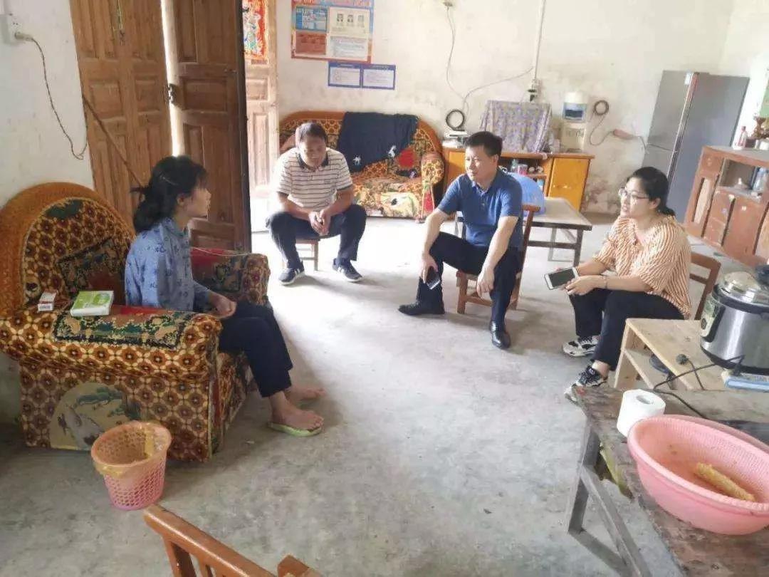 追憶扶貧戰(zhàn)士黃文秀，源碼讓“光明“繼續(xù)溫暖她曾工作的地方